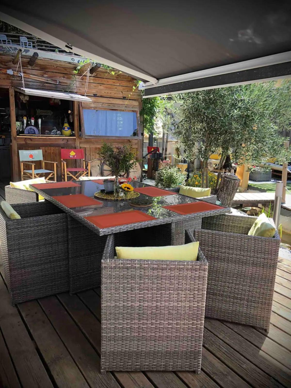 A La Marc'Quize Chambres D'Hotes, Petit Dejeuner Compris, Avec Piscine A Debordement En Exterieur, Bain Nordique A 38 Degres En Prestation Supplement Sur Reservation Horaire Anticipee 1 Place De Parking Gratuite Sur Place Mouxy Exterior photo